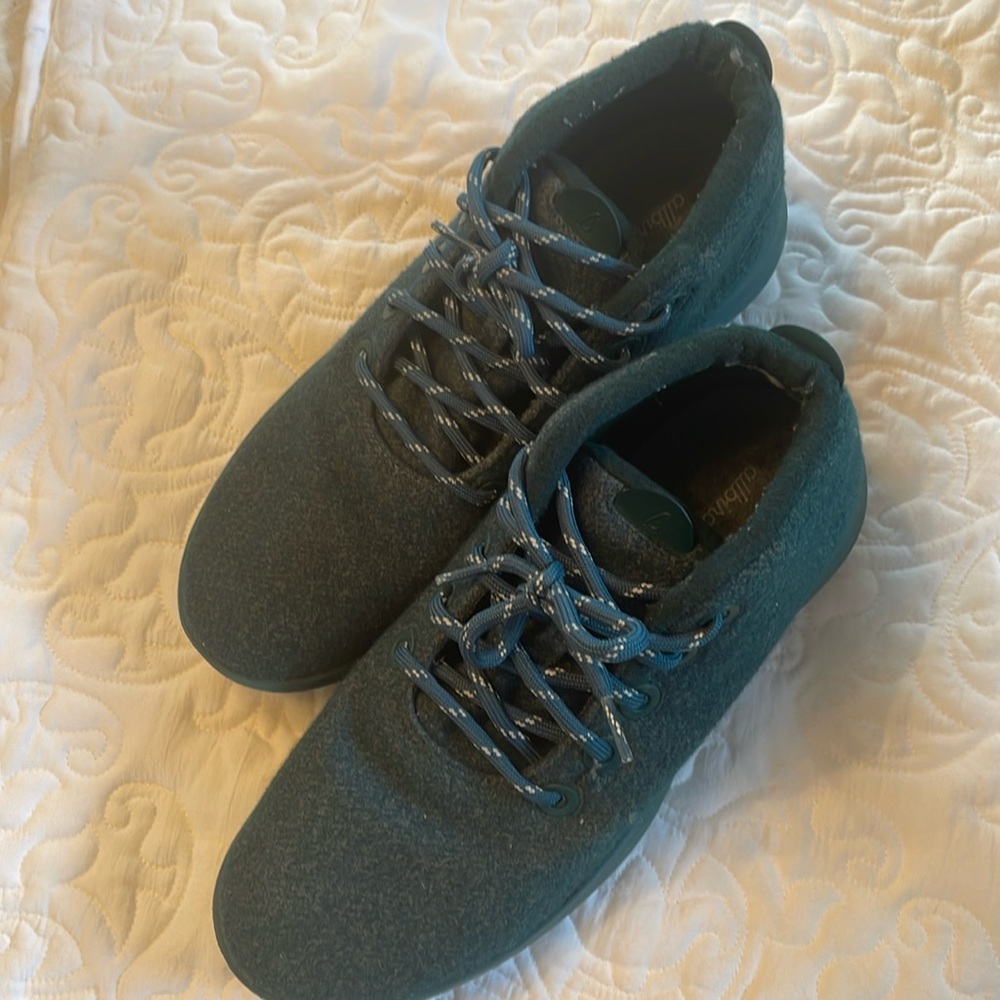 Allbirds Men’s High Top Wool - Runner Up Muzzle Aurora Sneakers. Size 11